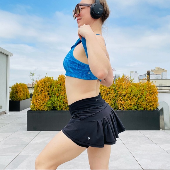 lululemon Turquoise No Limits BuiltIn Bra Tank Top Porcelaine Beachy Paisley - Picture 16 of 16